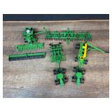 (6) 1/64 John Deere Ertl