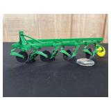 1/16 John Deere Plow Ertl