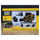 1/32 Caterpillar 226 Skid Loader NIB Norscot