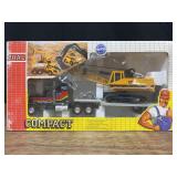 1/50 Caterpillar 225 Crane on Semi NIB Joal