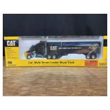 1/50 Caterpillar Semi NIB Norscot
