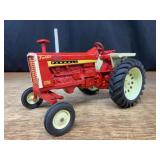 1/16 Farmall 1206 Ertl