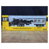 1/64 Caterpillar Semi Truck NIB Norscot