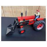1/16 IH 1066 w/Westenforf Loader Customized