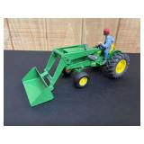 1/16 John Deere 2010 w/146 Loader Customized