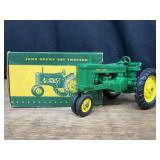 1/16 John Deere 60 NIB Ertl