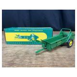 1/16 John Deere Spreader NIB Eska