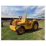 John Deere 840