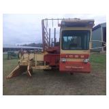 New Holland 1069 Hay Stacker