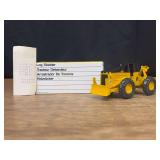 1/50 Caterpillar 528 Log Skidder NIB NZG