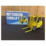 1/25 Mitsubishi FD 25 Forklift NIB