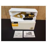 1/40 Caterpillar 320 Excavator NIB Goodswave
