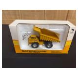 1/90 Caterpillar 777 Haul Truck NIB Shinsei