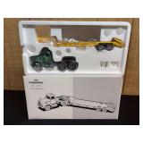 1/34 International RF-200 La Crosse Semi NIB 1st Gear