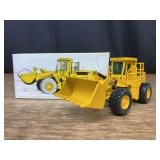 1/50 Caterpillar 966E Wheel Loader NIB NZG