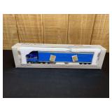 1/53 Freightliner COE Semi NIB Tonkin