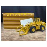 1/50 Fiat-Allis FR20 Log Loader NIB Old Cars