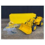 1/25 Caterpillar 950 Wheel Loader w/Ripper NIB Strenco/Conrad