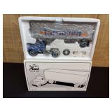 1/34 Mack B-61 Transamerican Semi NIB 1st Gear