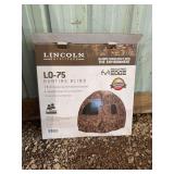 (2) Lincoln Outfitters LO-75 Hunting Blinds