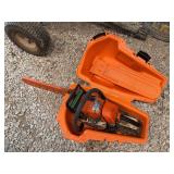 Stihl 028 AV Super Wood Boss Chainsaw with Carrying Case