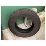 Kumho Road Venture AT51 Tire 265/65R18