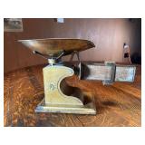 Pelouze Manufacturing Co. Supreme Computing Scale