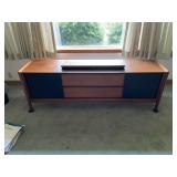 Mid-Century Modern Wood Console Cabinet with Lift-Top Storage