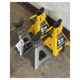 Assorted 3-Ton Heavy Duty Jack Stands, Set of 4
