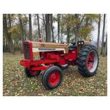 1970 International 656 Hydro Diesel Row Crop/High Utility Golden Demonstrator