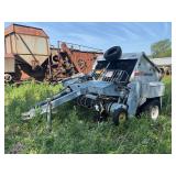 New Idea 484 Round Baler