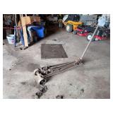 Weaver Floor Jack