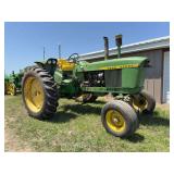 John Deere Model 2510 Gas Powershift