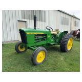 John Deere Model 2010 Utility Gas