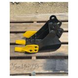 7” W Mini Excavator Bucket Model ZL-12