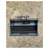 22” W Mini Excavator Mud Bucket - Model ZL-11