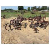 International Harvester 461 Fast Hitch Cultivator
