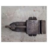 Heavy-Duty Milling Machine Vise with Swivel Base