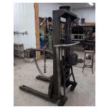 Manual Hydraulic Lift Stacker with Boom Attachment