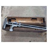 Starrett No. 454F 18-Inch Vernier Height Gage with Depth Attachment H and Wood Case