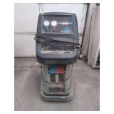 Snap-on EcoXtreme EEAC316 HFC-134a Refrigerant Recovery and Recycling Machine