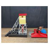 (2) Coal Elevator + Coal Loader Lionel