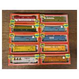 (10) Railcars NIB Life-Like