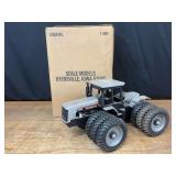 1/16 AGCOSTAR 8425 1996 Louisville NIB SM