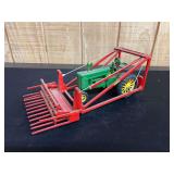 1/16 John Deere A Farmhand Loader SM