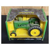 1/16 John Deere AW Collector NIB Ertl