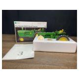 1/16 John Deere 4020 Precision NIB Ertl