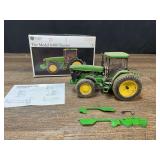 1/32 John Deere 8400 Precision NIB Ertl