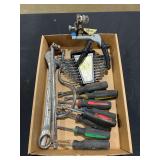 Mixed Hand Tool Assortment with Performance Tool SAE Wrench Set and Curtis Tool