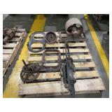 Assorted Cast Iron Industrial Machinery Parts and Hardware Lot on Pallet